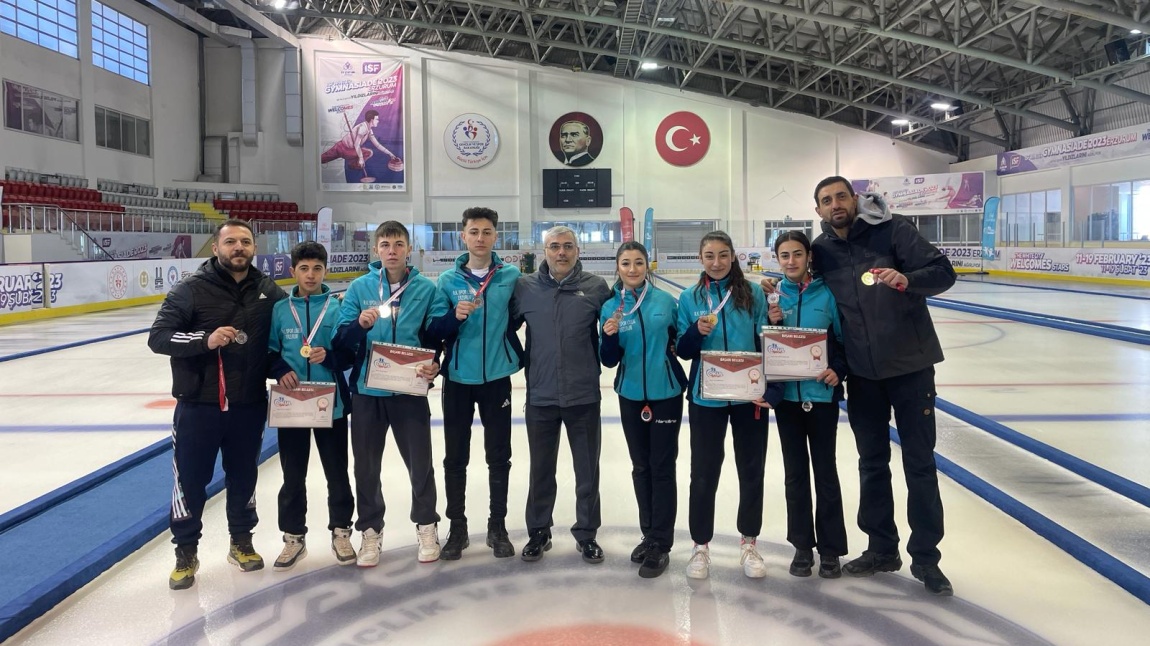 Curlingde Türkiye Şampiyonuyuz
